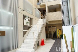 レジュールアッシュ谷町の物件外観写真